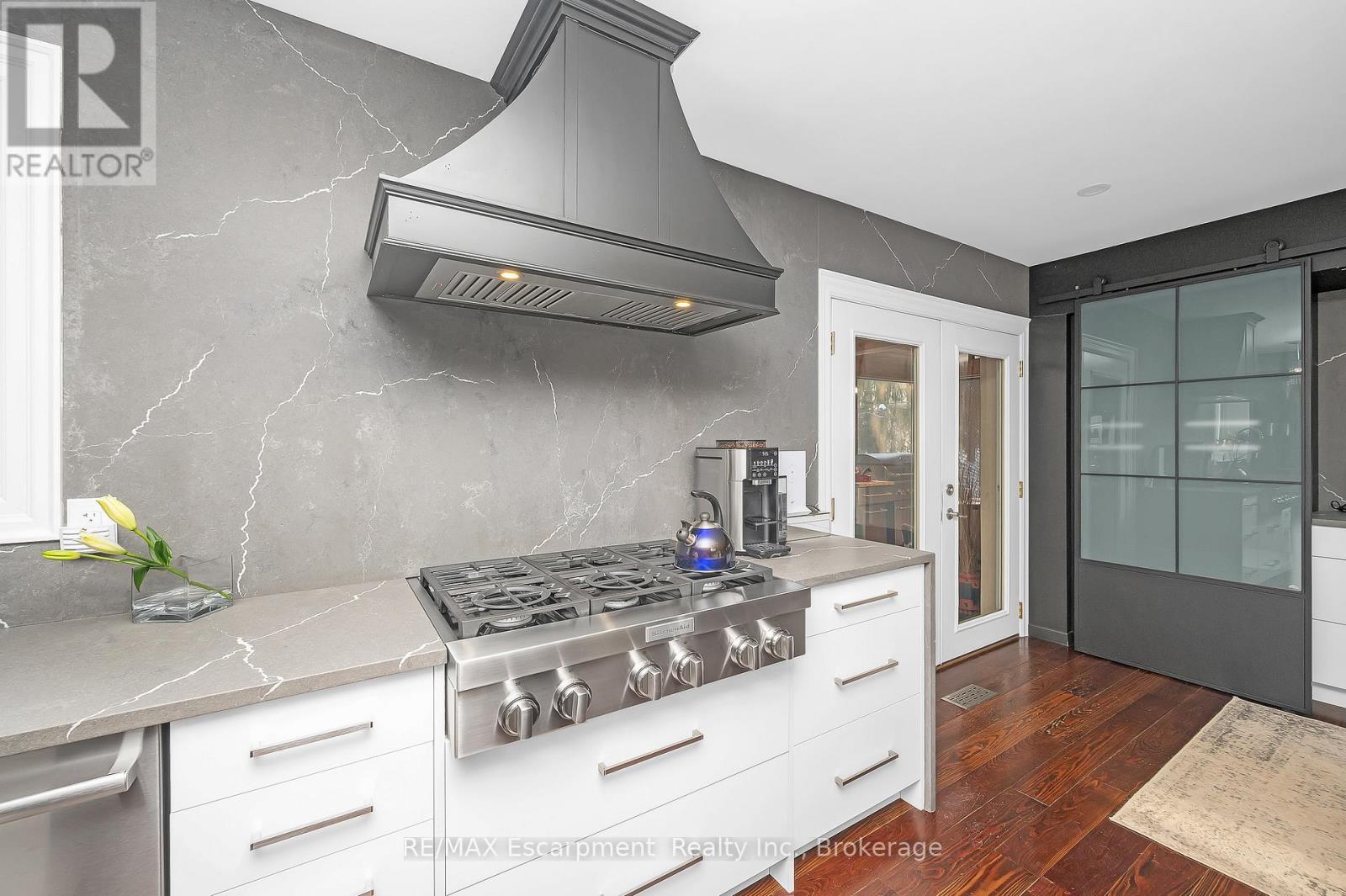 1158 Conservation Road E, Milton, Ontario  L0P 1B0 - Photo 19 - W12722816