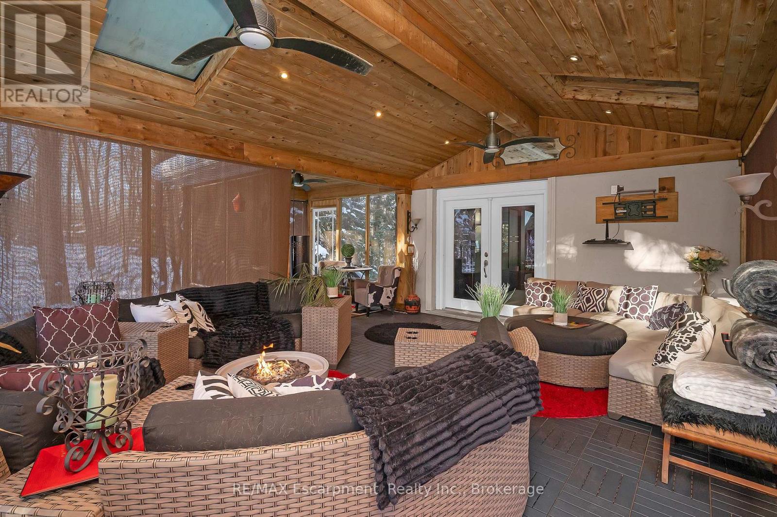 1158 Conservation Road E, Milton, Ontario  L0P 1B0 - Photo 23 - W12722816