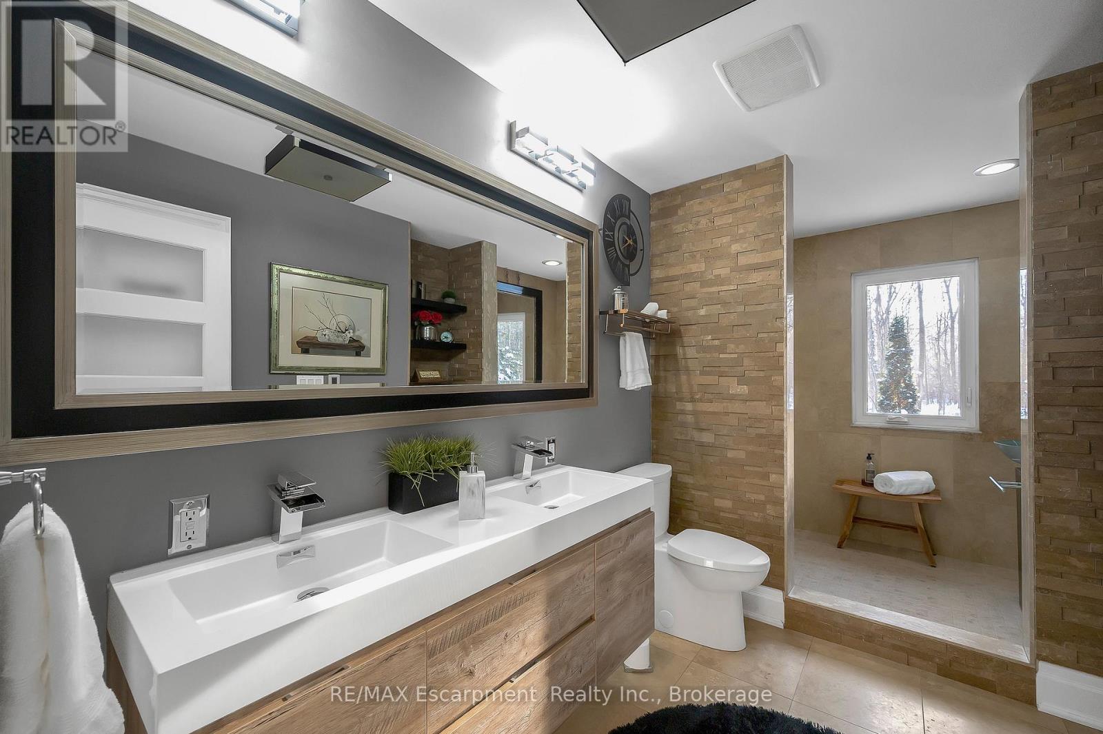 1158 Conservation Road E, Milton, Ontario  L0P 1B0 - Photo 32 - W12722816