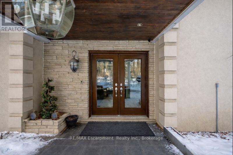 1158 Conservation Road E, Milton, Ontario  L0P 1B0 - Photo 6 - W12722816