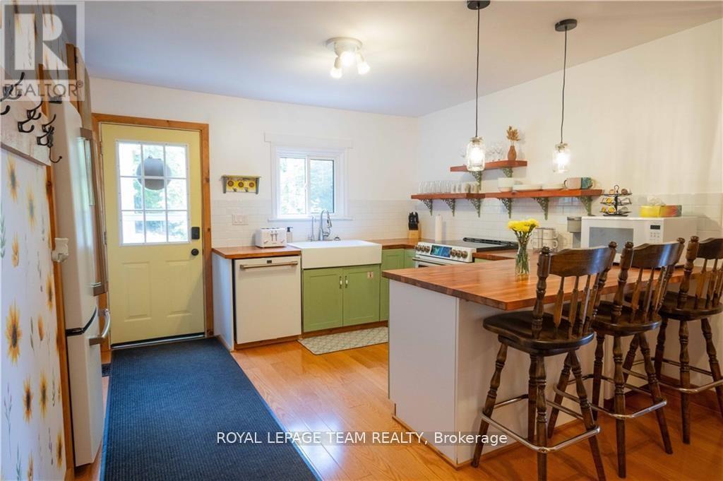 1862 River Road, Hastings Highlands, Ontario K0J 1B0 - Photo 15 - X12722858