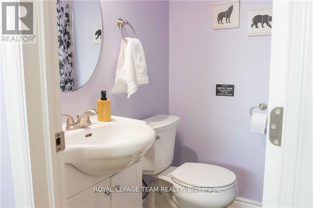 1862 River Road, Hastings Highlands, Ontario K0J 1B0 - Photo 17 - X12722858