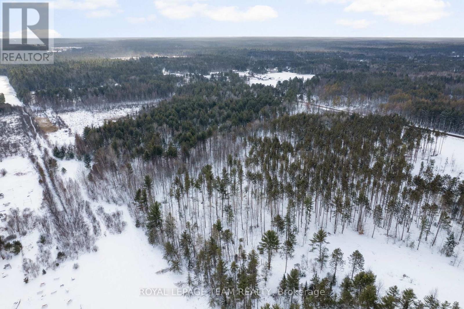 000 Doran Road, Petawawa, Ontario K8H 2W8 - Photo 13 - X12722836