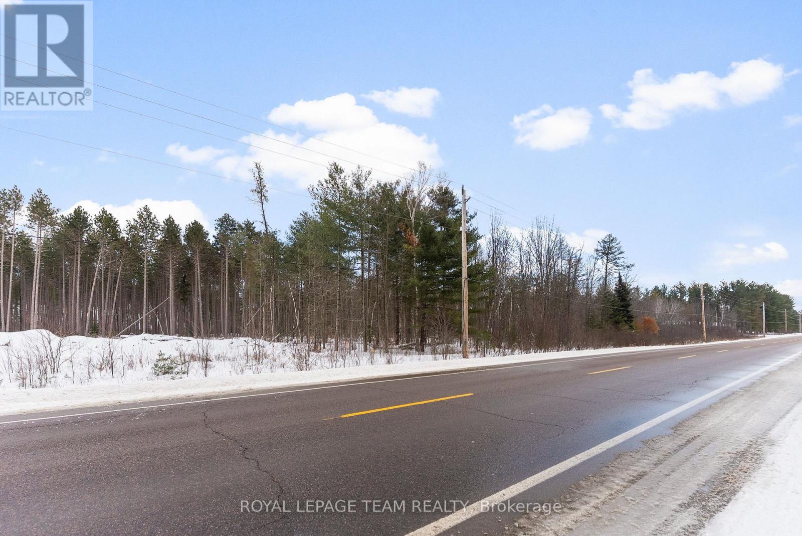 000 Doran Road, Petawawa, Ontario K8H 2W8 - Photo 15 - X12722836