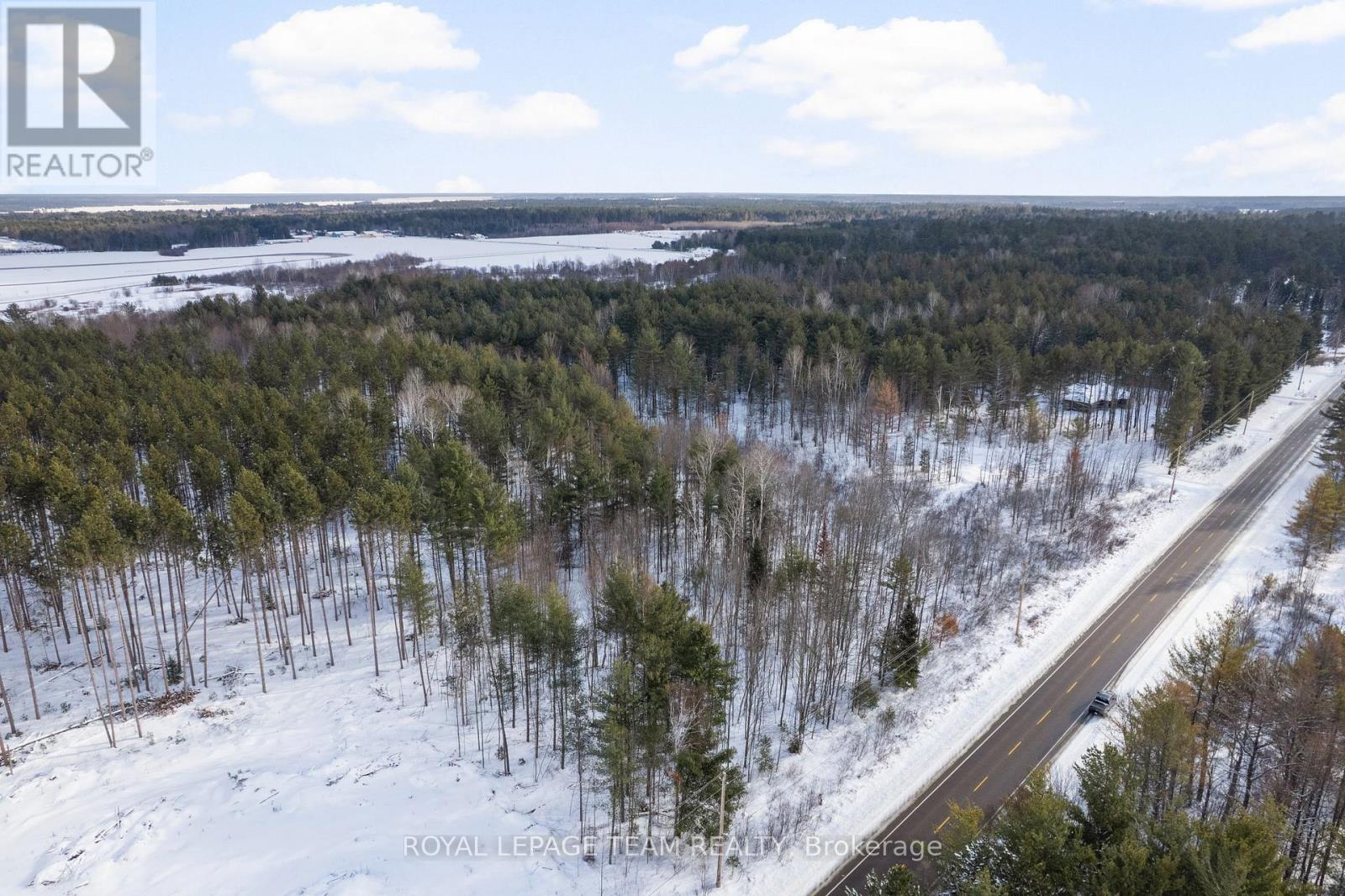 000 Doran Road, Petawawa, Ontario K8H 2W8 - Photo 6 - X12722836