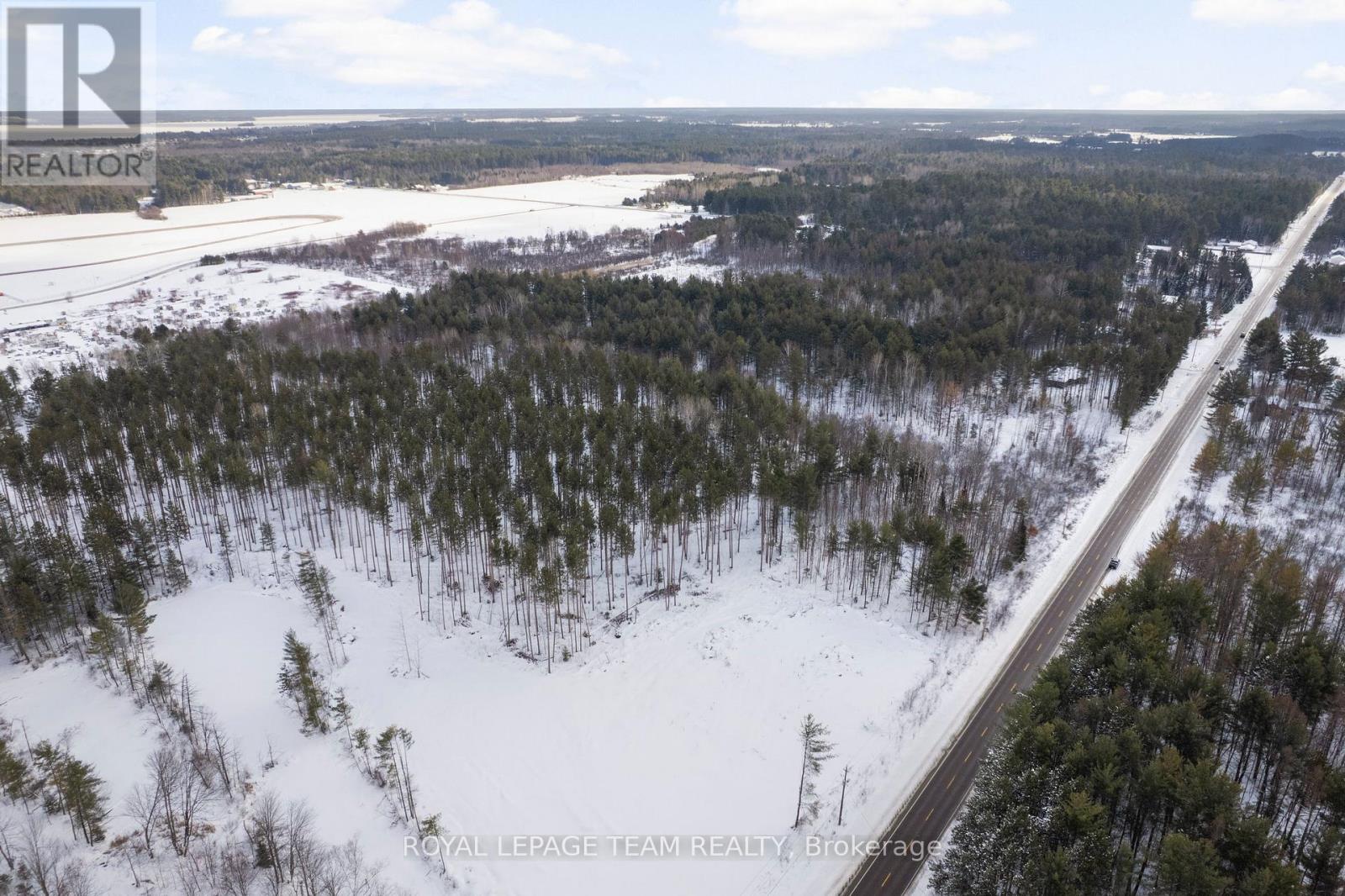 000 Doran Road, Petawawa, Ontario K8H 2W8 - Photo 7 - X12722836