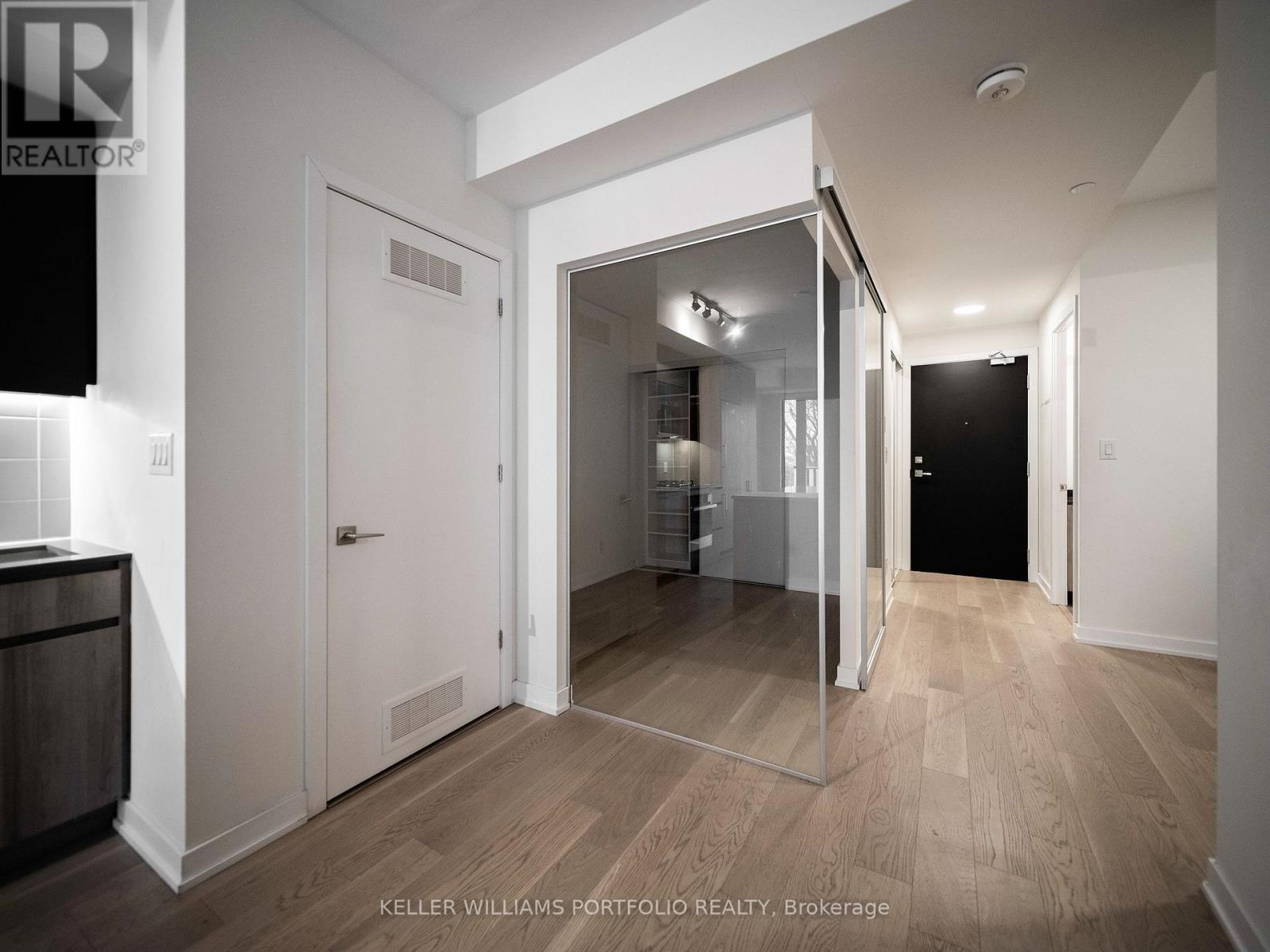 411 - 430 Roncesvalles Avenue, Toronto, Ontario  M6R 2N2 - Photo 16 - W12721426