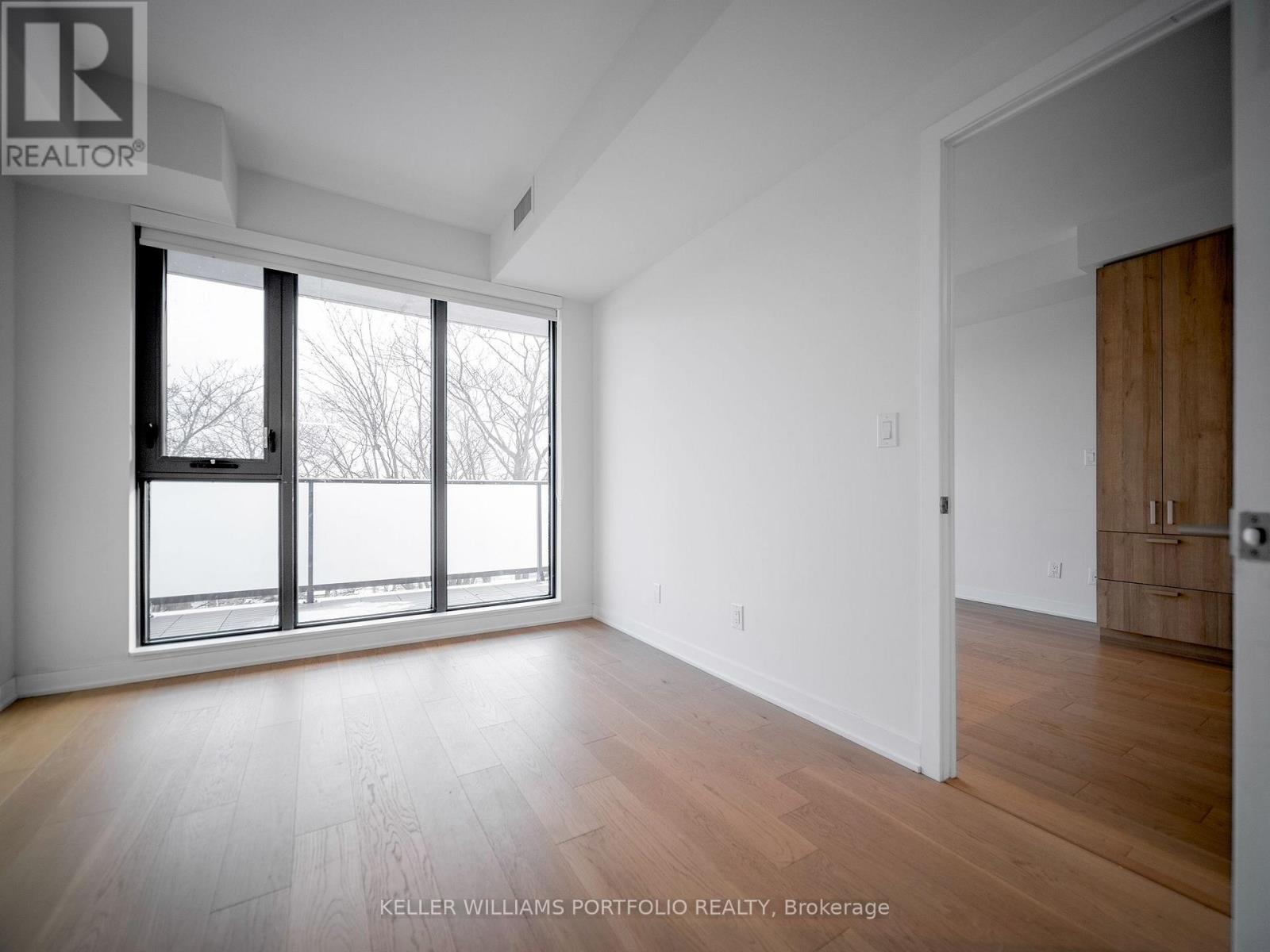 411 - 430 Roncesvalles Avenue, Toronto, Ontario  M6R 2N2 - Photo 8 - W12721426