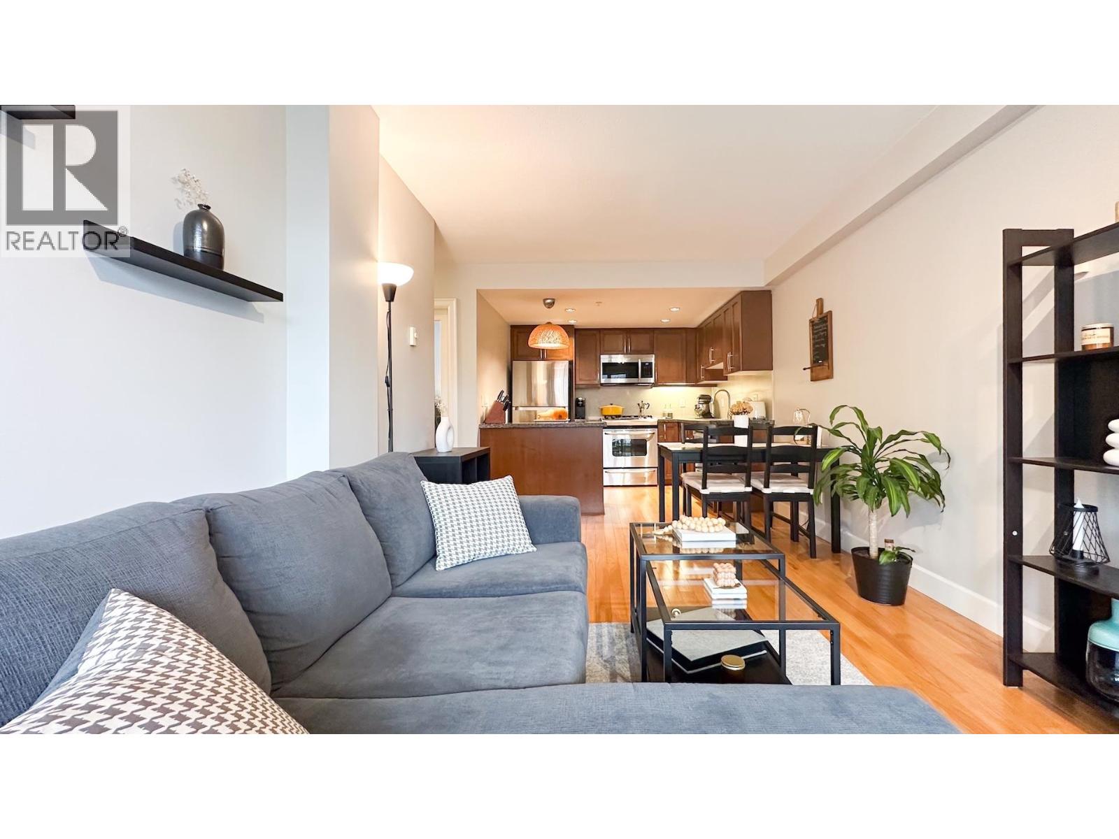 411 3811 Hastings Street, Burnaby, British Columbia  V5C 6V2 - Photo 6 - R3082475