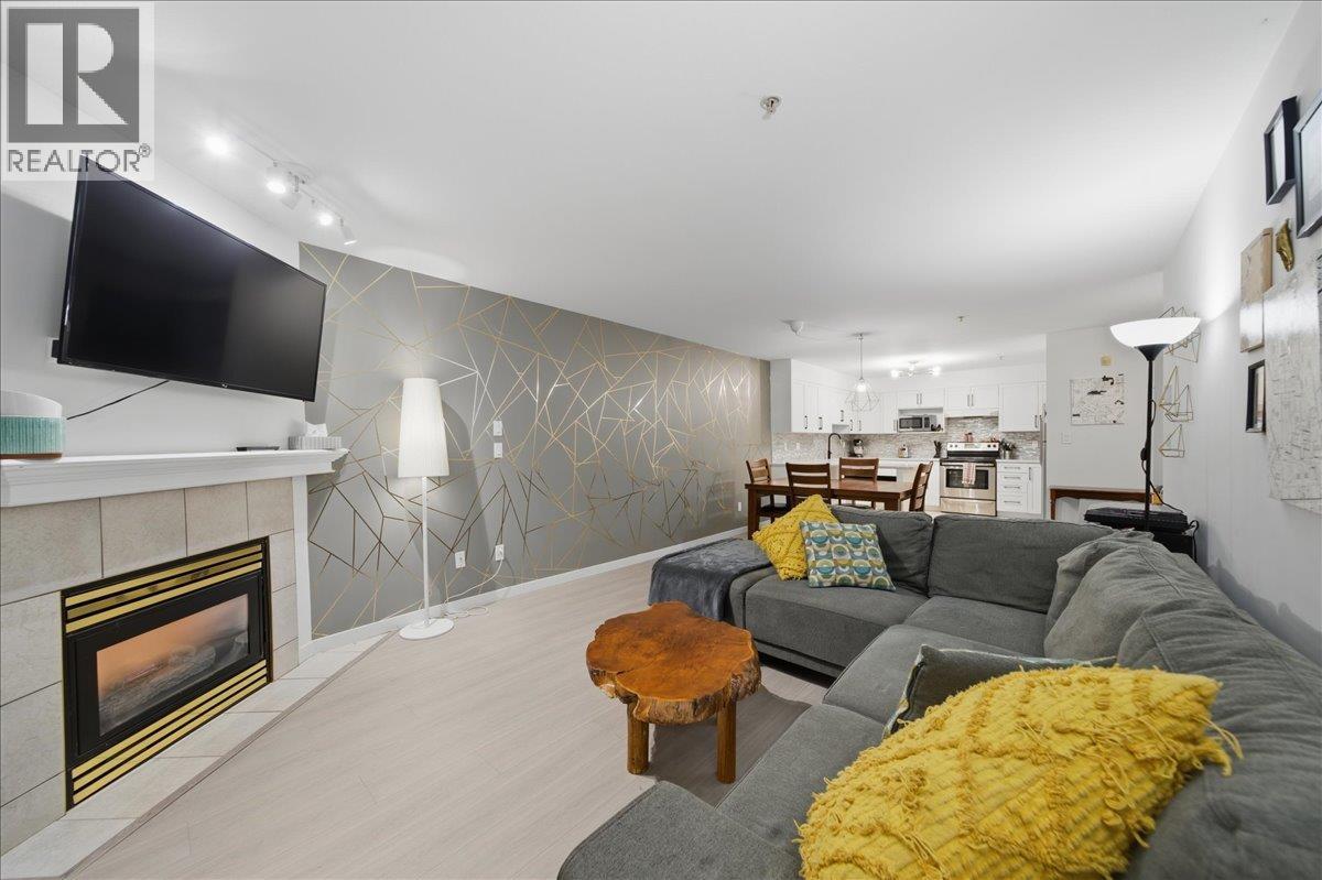 311 121 Shoreline Circle, Port Moody, British Columbia  V3H 5G2 - Photo 1 - R3082478