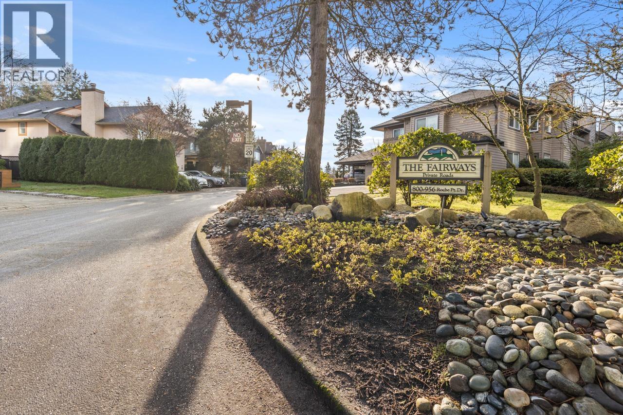 912 Roche Point Drive, North Vancouver, British Columbia  V7H 2T5 - Photo 2 - R3082480