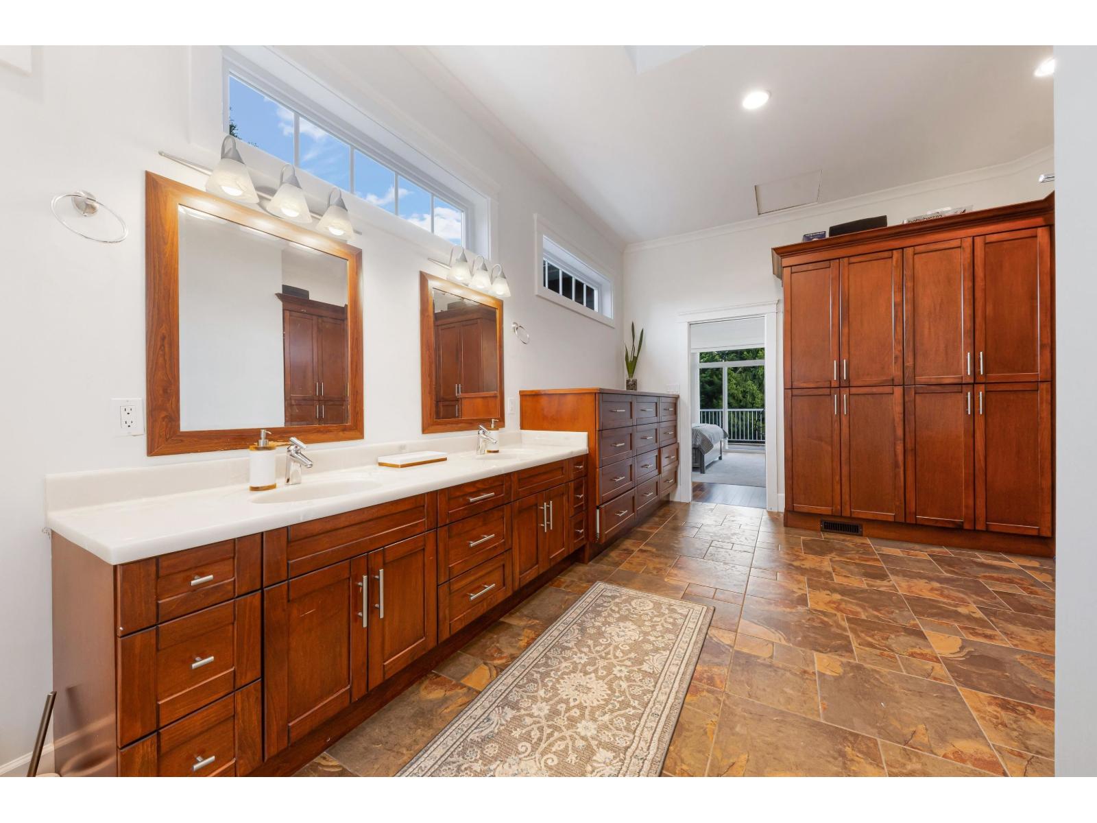 17038 Greenway Drive, Surrey, British Columbia  V4N 5C5 - Photo 14 - R3082433