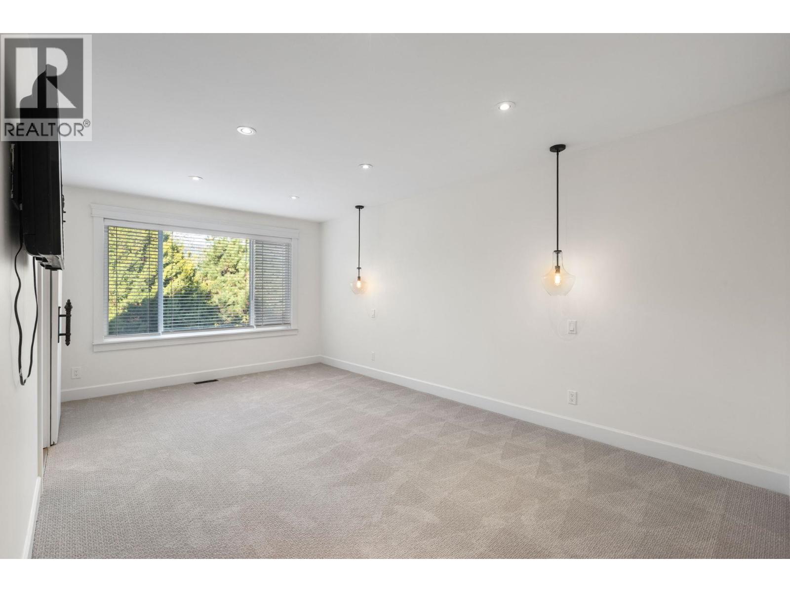 3214 Mariner Way, Coquitlam, British Columbia  V3C 4K7 - Photo 12 - R3082454