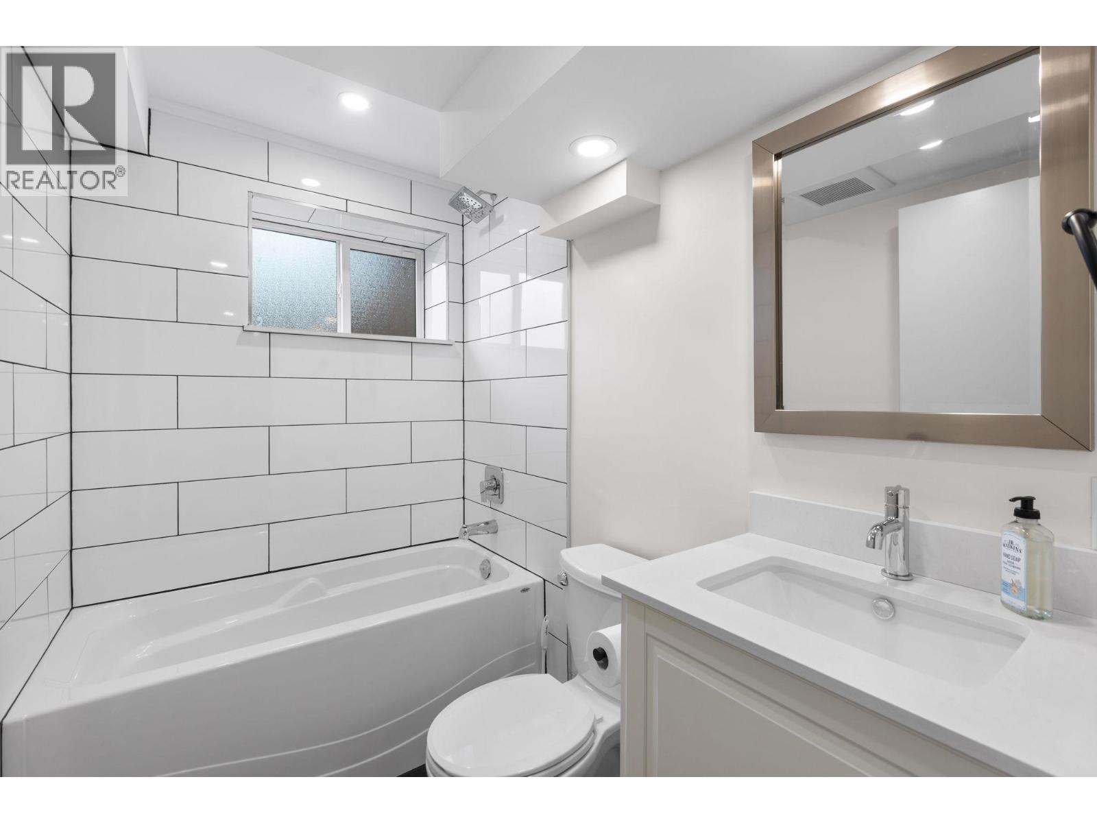 3214 Mariner Way, Coquitlam, British Columbia  V3C 4K7 - Photo 27 - R3082454