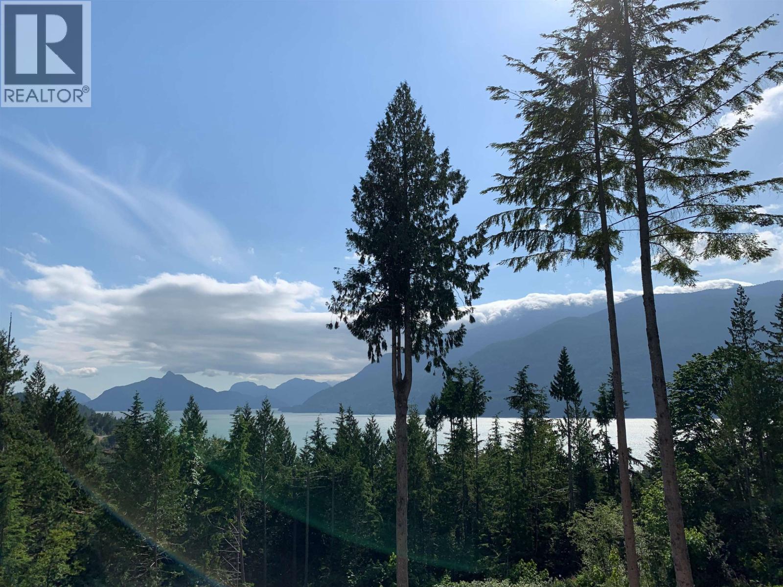 1028 Goat Ridge Drive, Britannia Beach, British Columbia  V8B 1J2 - Photo 3 - R3082470