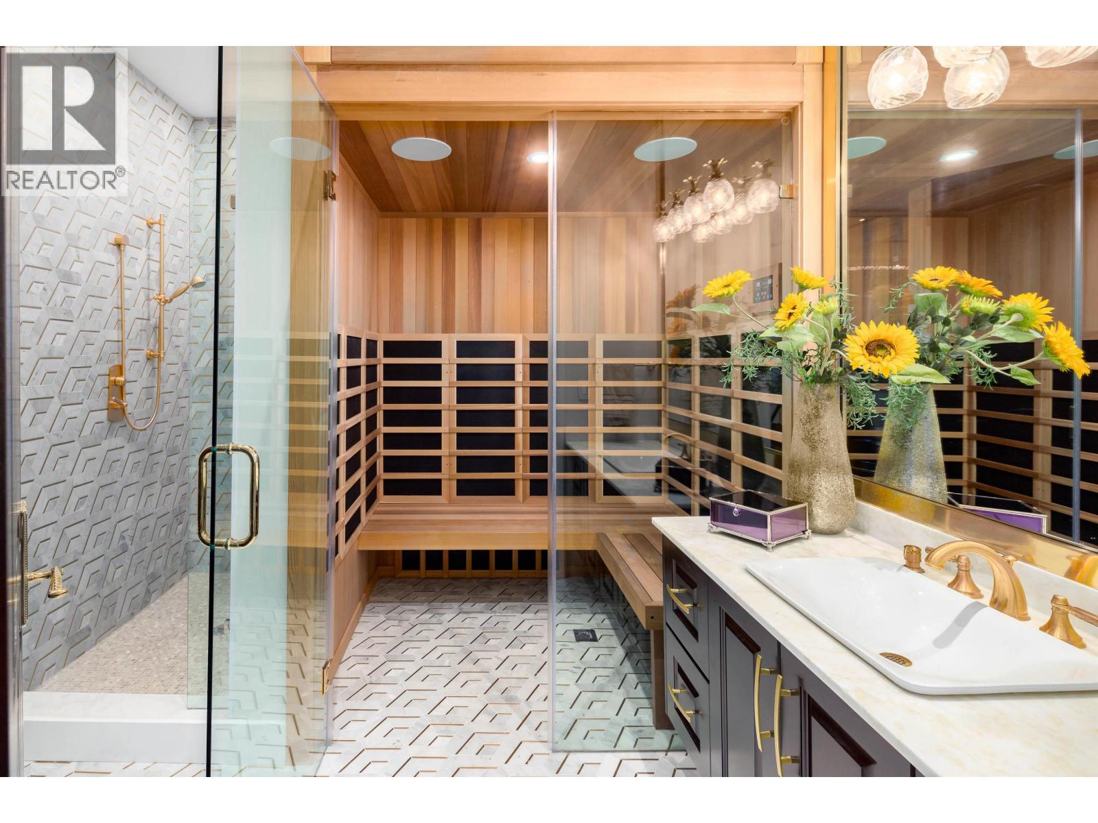 8483 Wiltshire Street, Vancouver, British Columbia V6P 5H6 - Photo 28 - R3082473