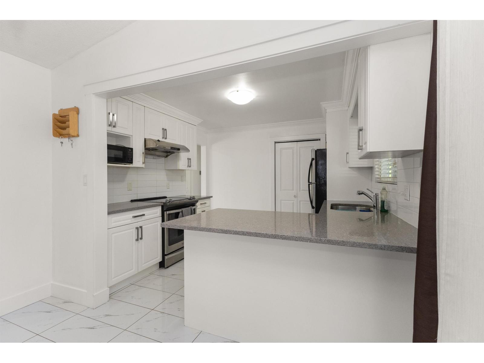 2098 Beaver Street, Abbotsford, British Columbia  V2T 3C6 - Photo 6 - R3081839