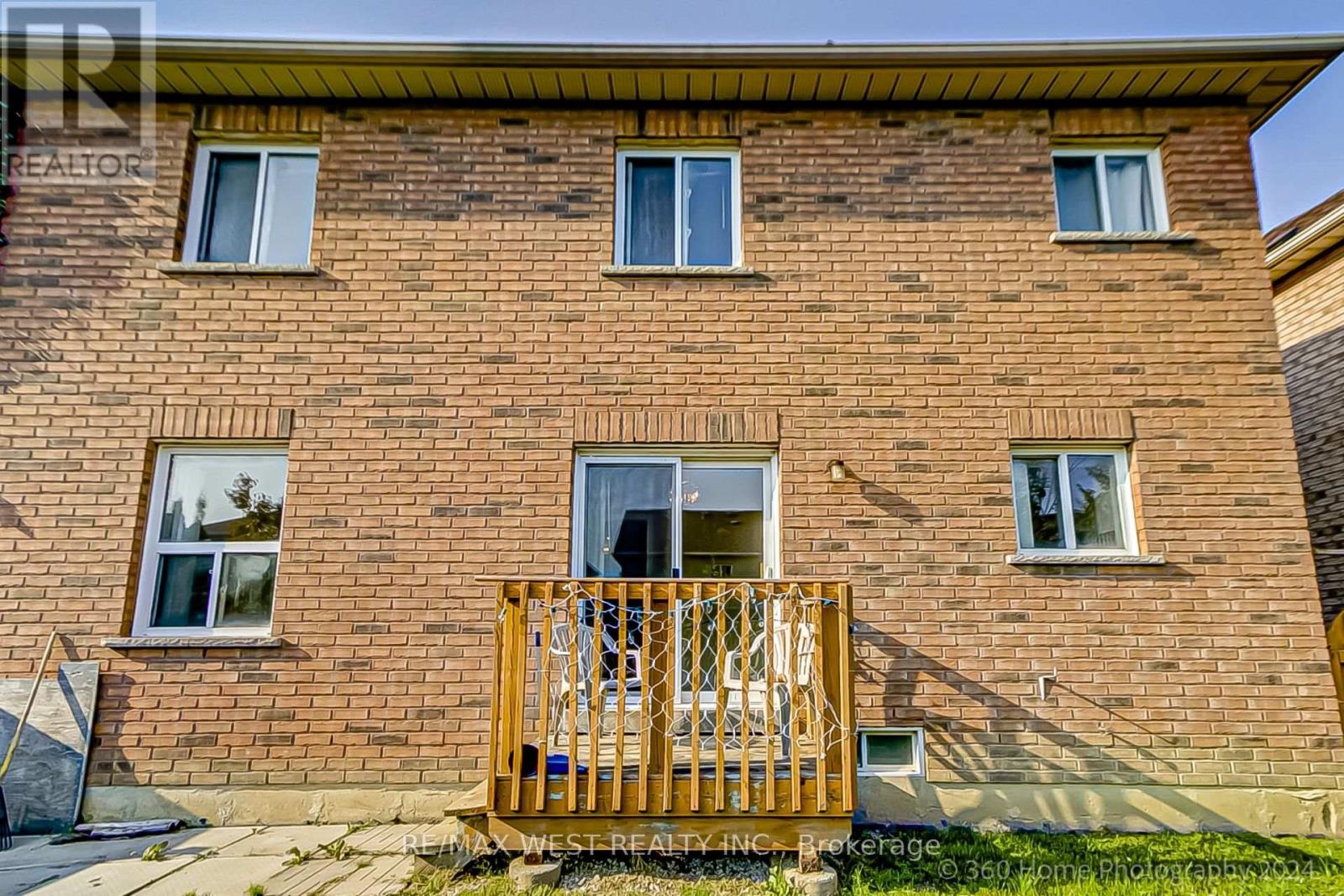 47 Monte Cristi Street, Vaughan, Ontario  L6A 3H8 - Photo 11 - N12722824