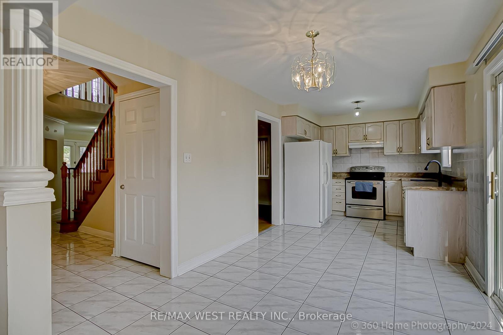 47 Monte Cristi Street, Vaughan, Ontario  L6A 3H8 - Photo 7 - N12722824