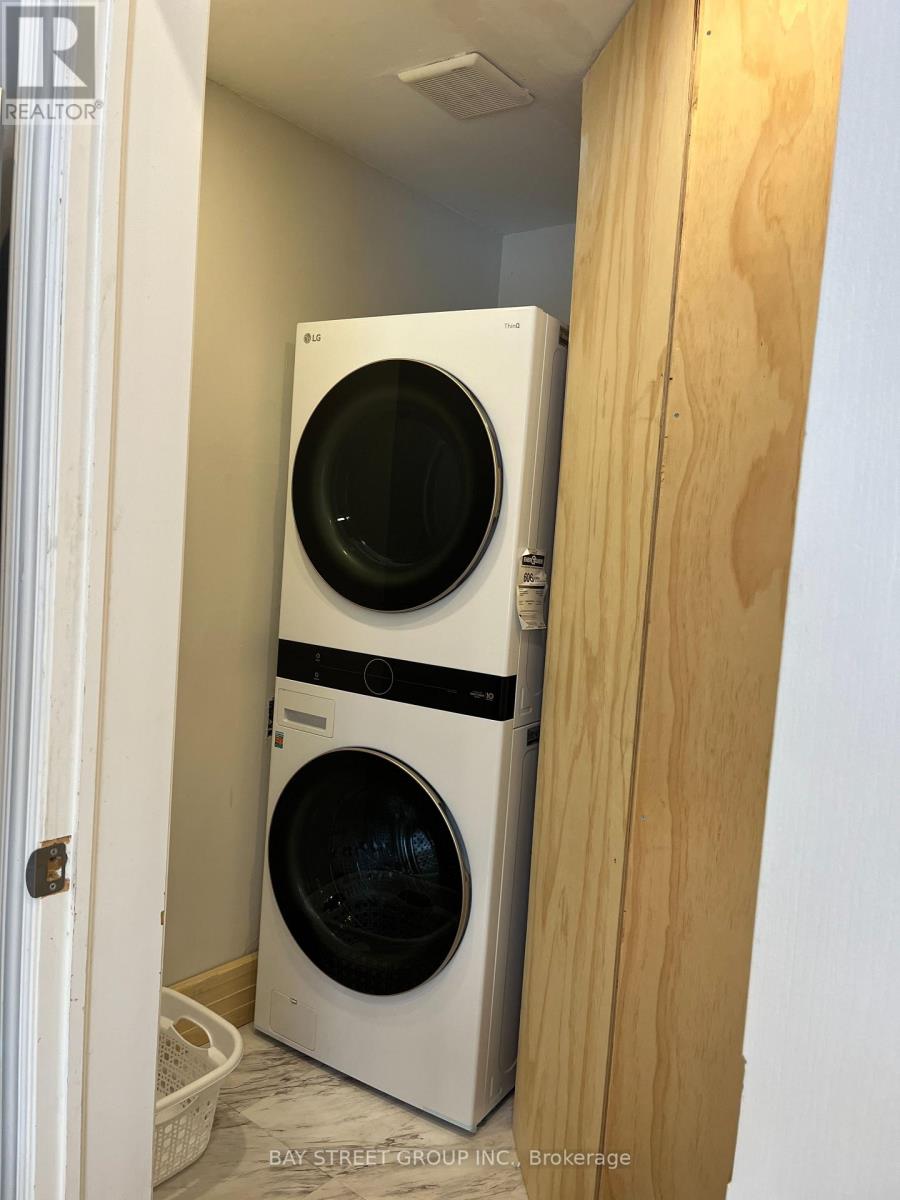 #upper - 54 Kingshill Road, Richmond Hill (Oak Ridges), Ontario  L4E 4E8 - Photo 15 - N12722844