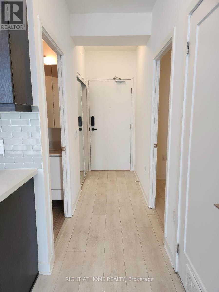 1801 - 95 Oneida Crescent, Richmond Hill (Langstaff), Ontario  L4B 0H5 - Photo 7 - N12722846