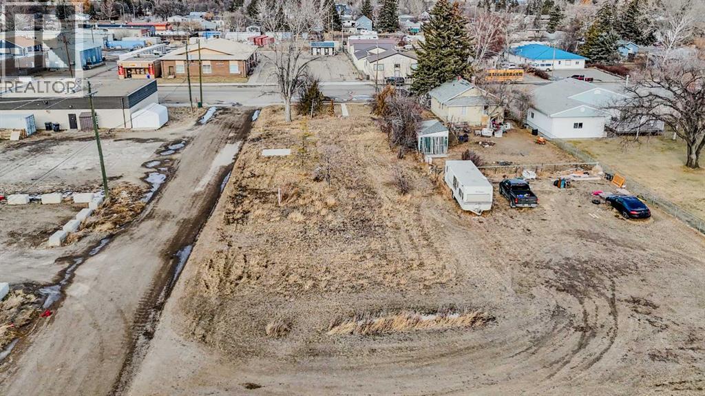 52 E 100 N, Raymond, Alberta  T0K 2S0 - Photo 5 - A2278084