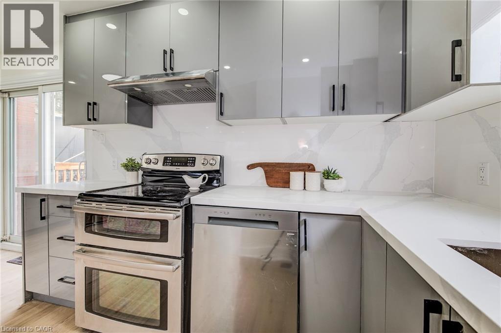 117 Secord Avenue, Kitchener, Ontario  N2B 2L3 - Photo 15 - 40799209