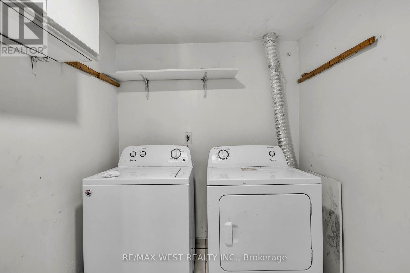 2825 Islington Avenue, Toronto, Ontario M9L 2K1 - Photo 23 - W12722820