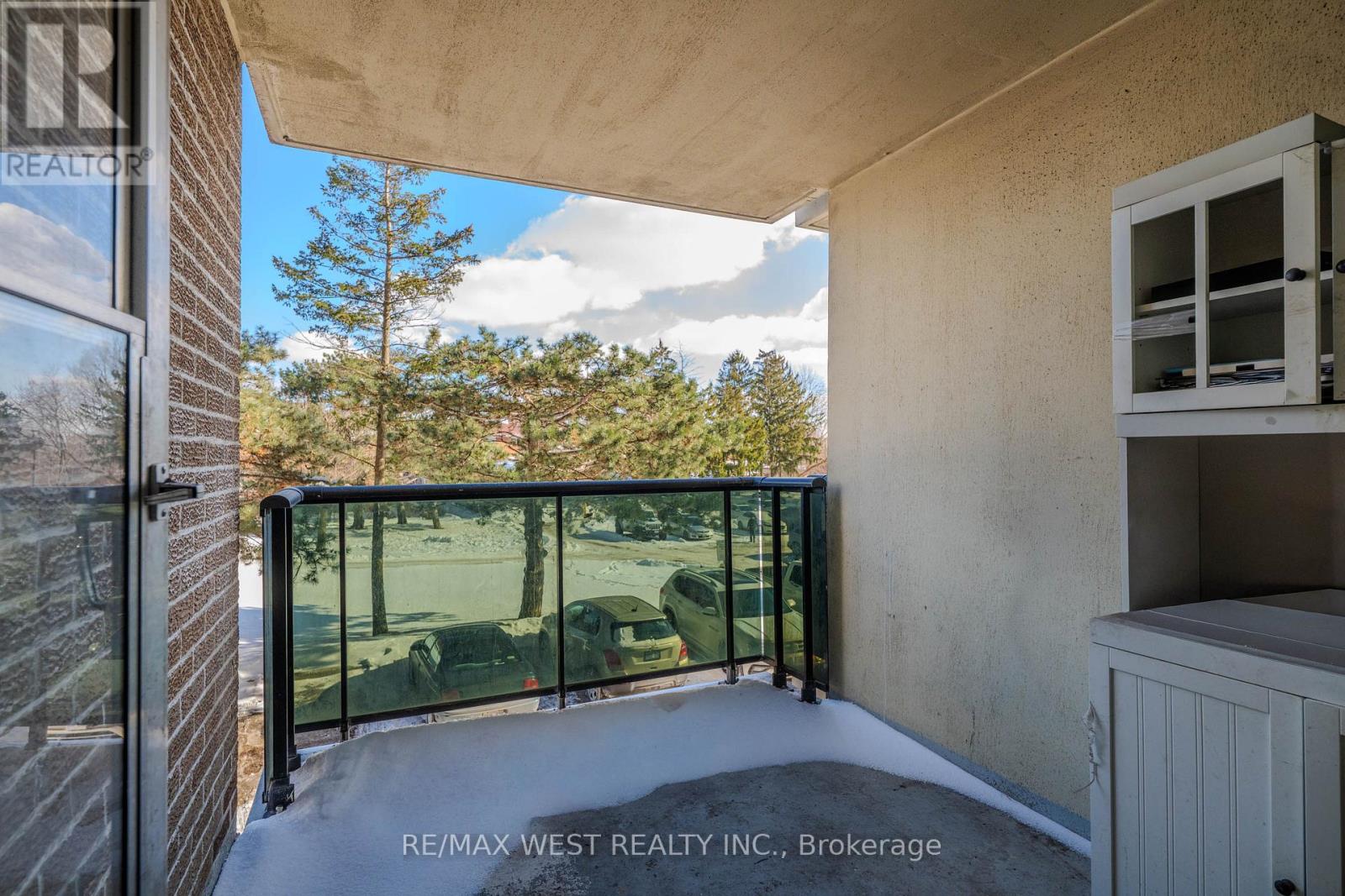 2825 Islington Avenue, Toronto, Ontario M9L 2K1 - Photo 24 - W12722820