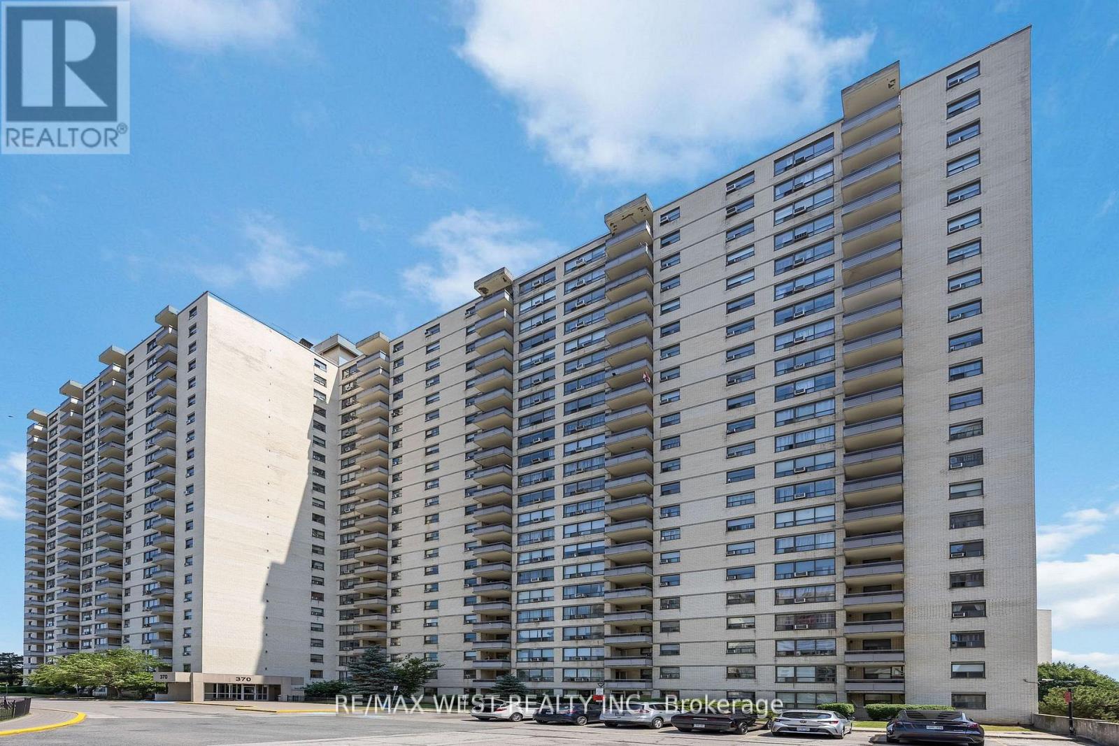 1416 - 370 Dixon Road, Toronto, Ontario  M9R 1T2 - Photo 9 - W12722842