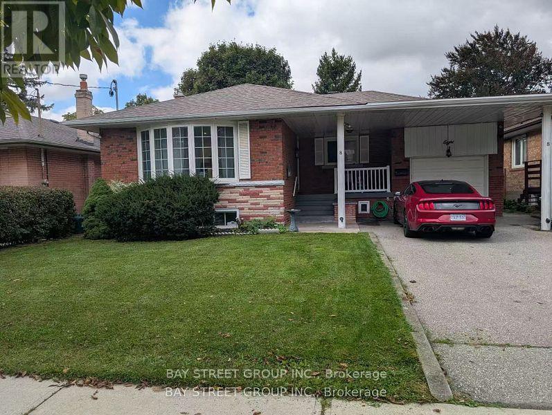 8 Storey Crescent, Toronto, Ontario  M9B 3C8 - Photo 2 - W12722854