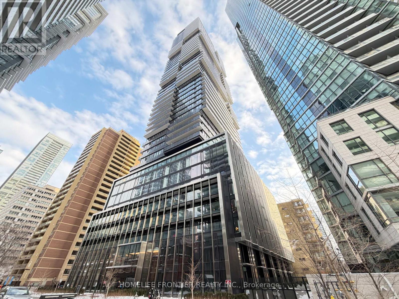 1912 - 55 CHARLES STREET E, Toronto, Ontario