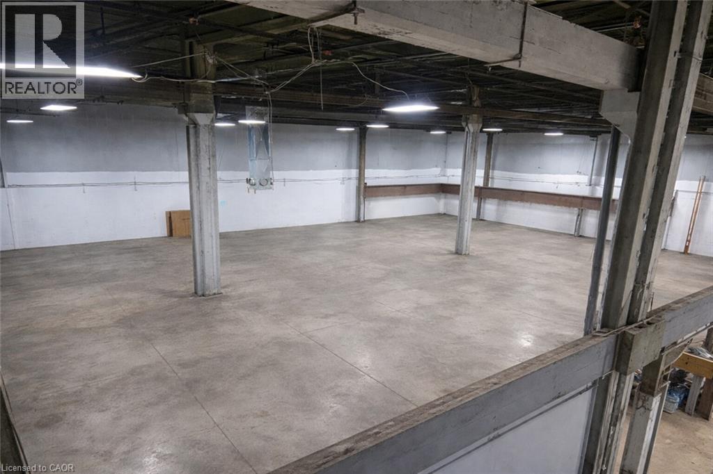 4256 Carroll Avenue Unit 2b, Niagara Falls, Ontario  L2E 7J2 - Photo 2 - 40800111