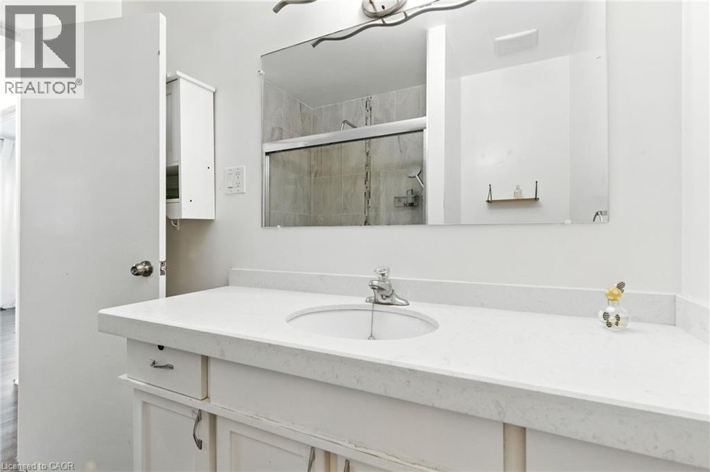 10 Owen Place Unit# Main, Hamilton, Ontario  L8G 2H2 - Photo 22 - 40800488