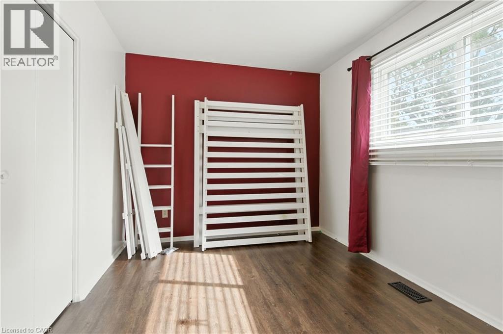 10 Owen Place Unit# Main, Hamilton, Ontario  L8G 2H2 - Photo 27 - 40800488