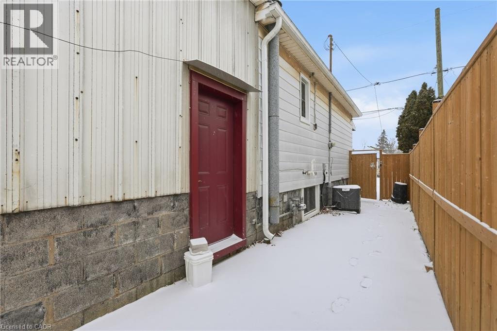 422 Brunswick Street, Hamilton, Ontario   - Photo 21 - 40800496