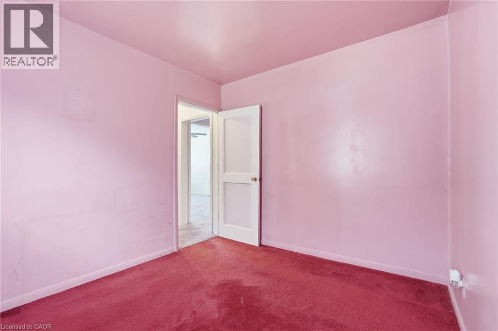 422 Brunswick Street, Hamilton, Ontario   - Photo 7 - 40800496