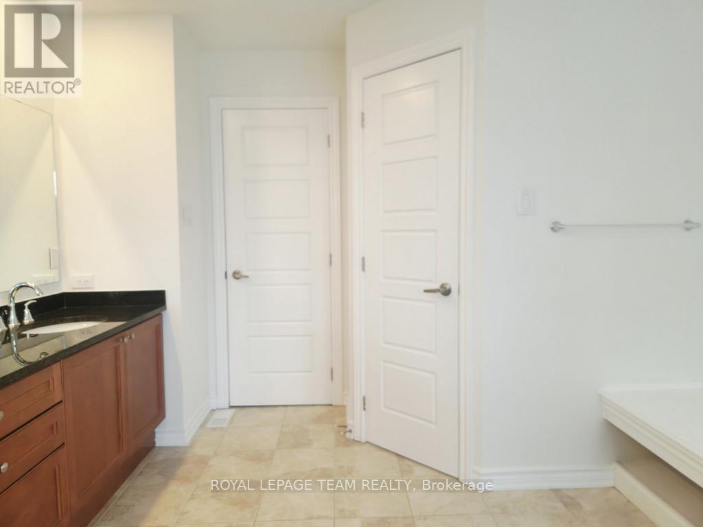 113 Lily Pond Street, Ottawa, Ontario  K2M 0J3 - Photo 14 - X12722888