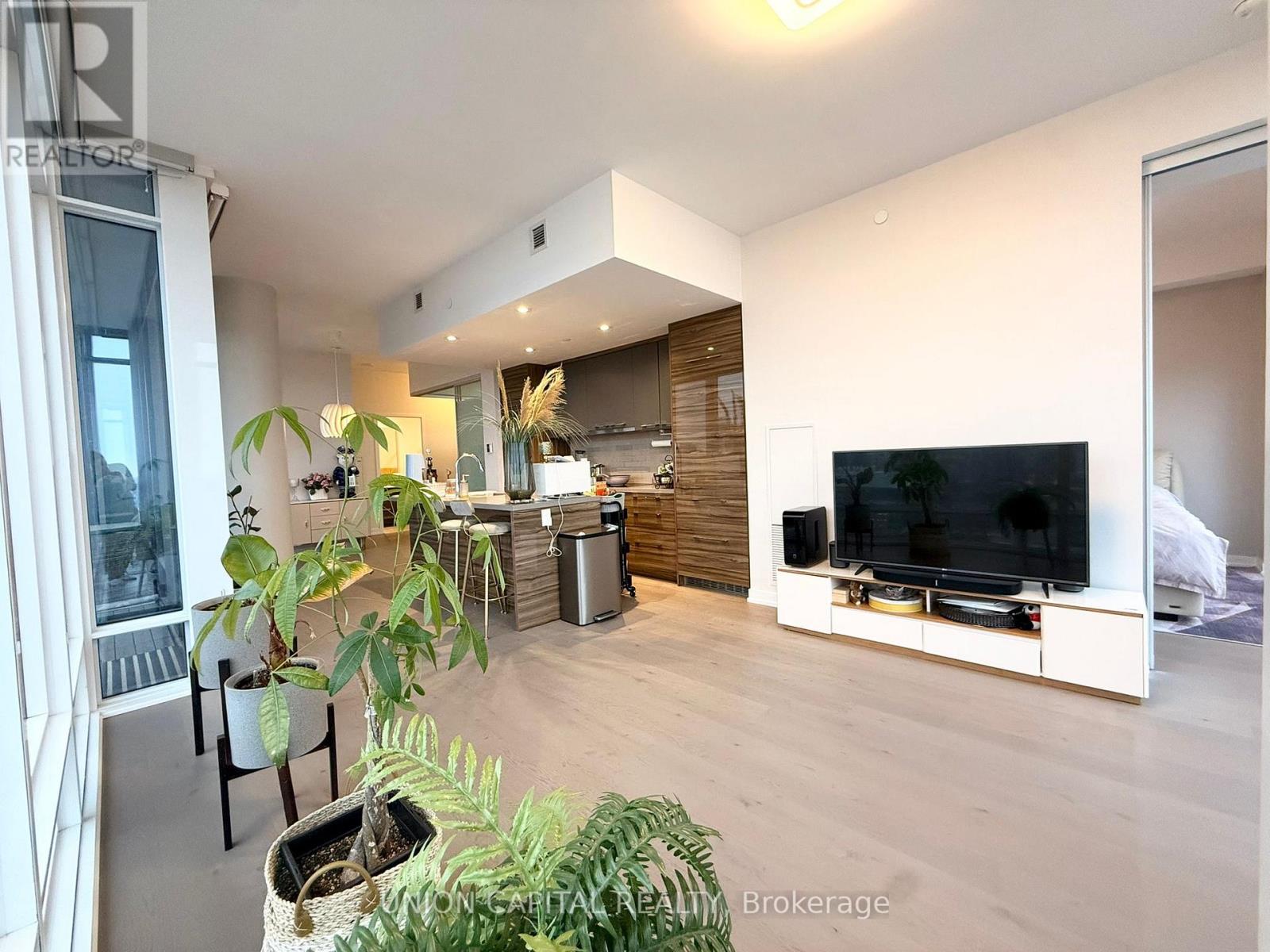 3516 - 488 University Avenue, Toronto, Ontario  M5G 0C1 - Photo 15 - C12690034