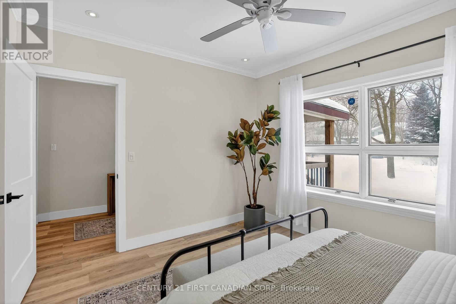 Photo 20 of 34 for 150 Colborne Street