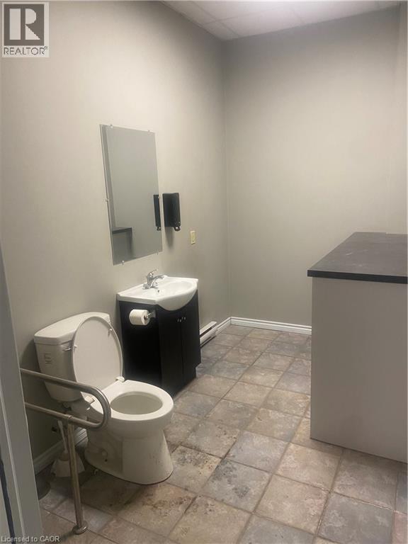 4256 Carroll Avenue Unit 1, Niagara Falls, Ontario  L2E 7J2 - Photo 9 - 40800097