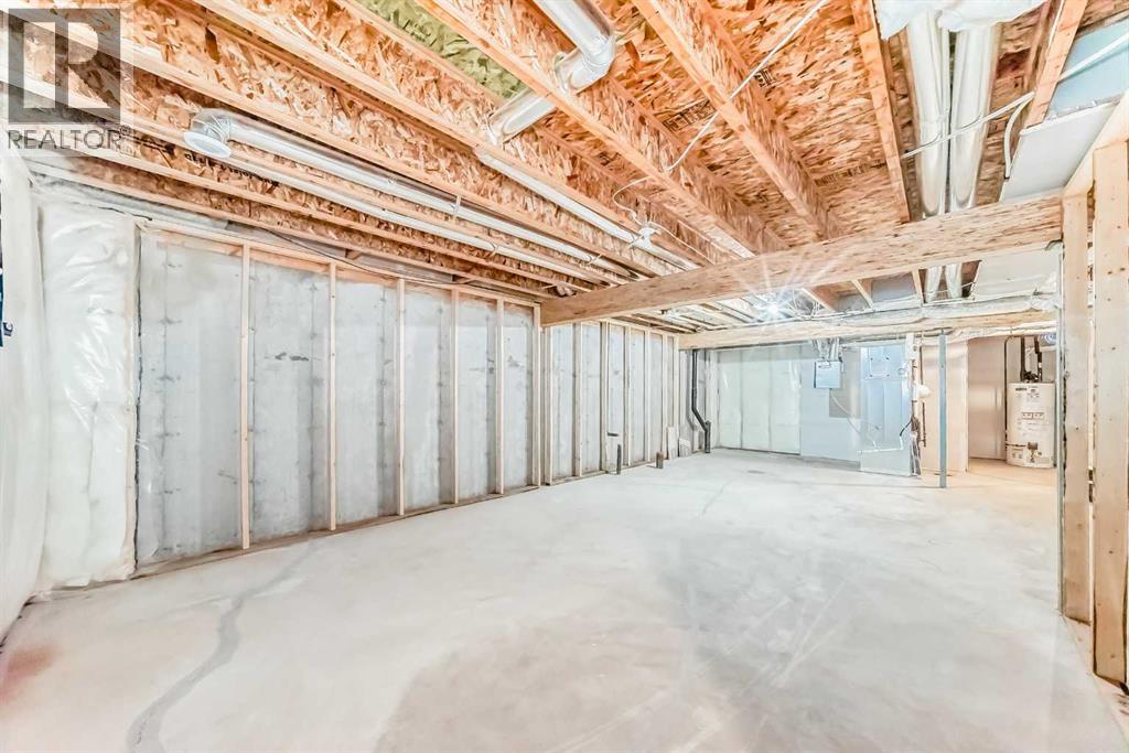 1449 Bayview Point Sw, Airdrie, Alberta  T4B 3N8 - Photo 28 - A2276196