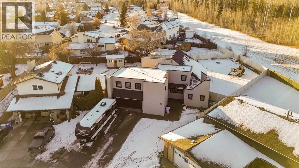 224 Torrie Crescent, Fort Mcmurray, Alberta  T9K 1J7 - Photo 46 - A2273080