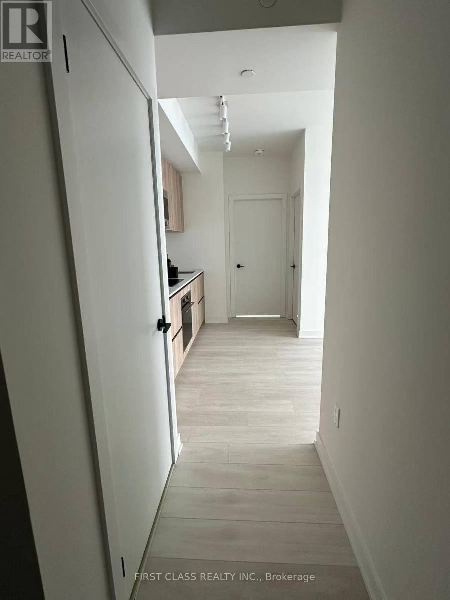 2209 - 117 Broadway Avenue, Toronto, Ontario  M4P 1V3 - Photo 2 - C12722862