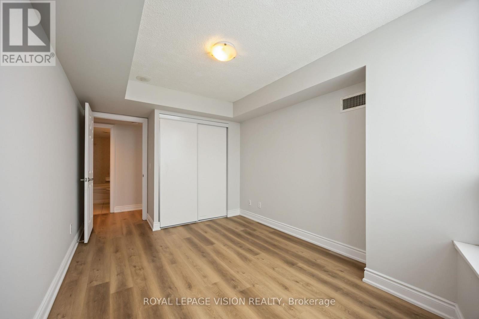 906 - 15 Greenview Avenue, Toronto, Ontario  M2M 4M7 - Photo 24 - C12722896