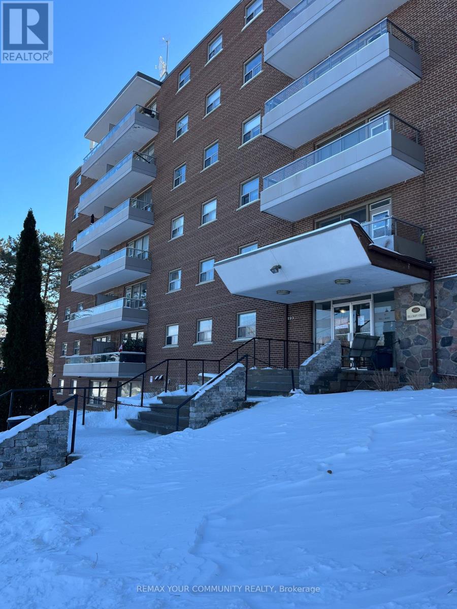 156 - 199 HILLCROFT STREET, Oshawa, Ontario