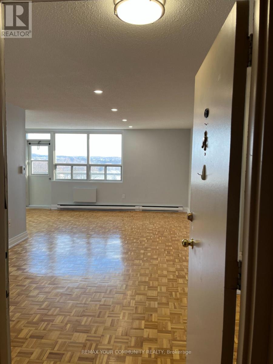 156 - 199 Hillcroft Street, Oshawa, Ontario  L1G 2L7 - Photo 2 - E12722910