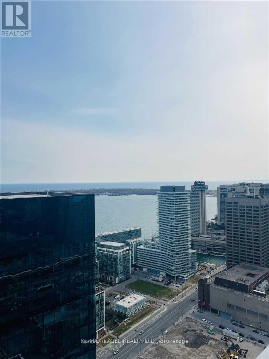 4510 - 138 Downes Street, Toronto, Ontario  M5E 0E4 - Photo 11 - C12722088