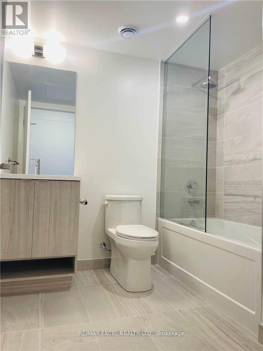 4510 - 138 Downes Street, Toronto, Ontario  M5E 0E4 - Photo 4 - C12722088