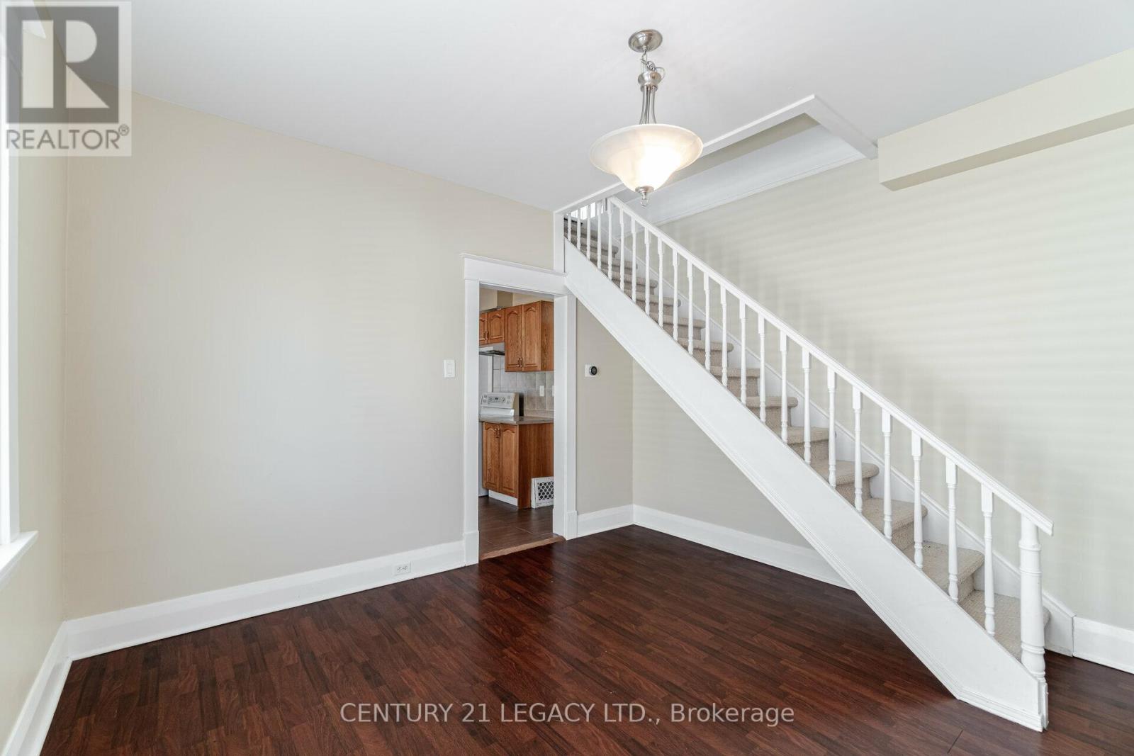 227 Queen Street W, Brampton (Downtown Brampton), Ontario  L6Y 1M6 - Photo 11 - W12722908